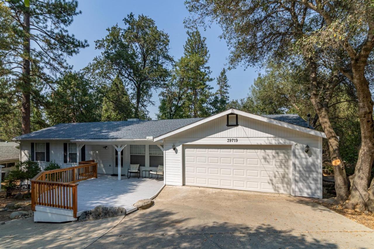 Pine Place Oakhurst Kültér fotó